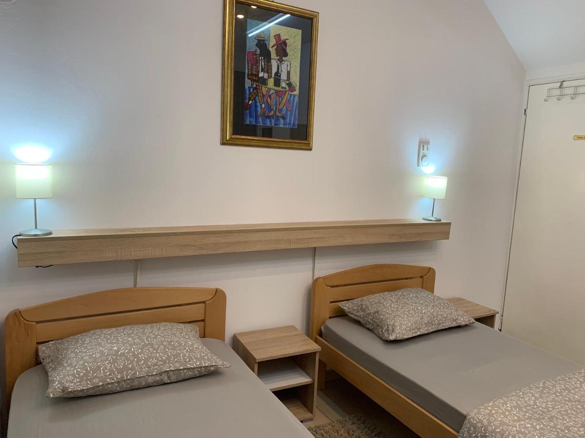 Pančevo Guesthouse Vladimir & Ana מראה חיצוני תמונה